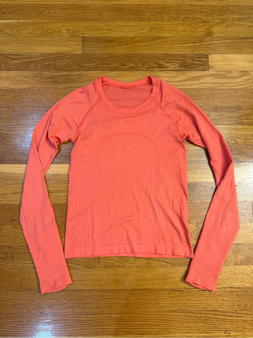 Lululemon Swiftly Tech Long Sleeve 2.0 Sunset(?) - Size 4